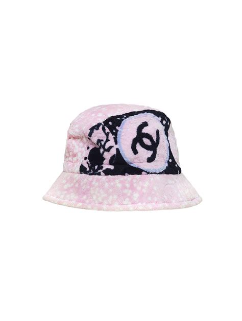 chanel pink bucket hat|Meer.